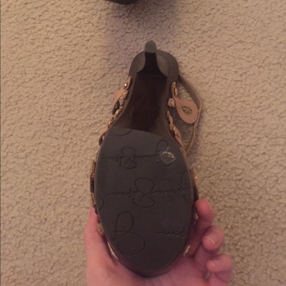 Jessica Simpson heels - Picture 3 of 3