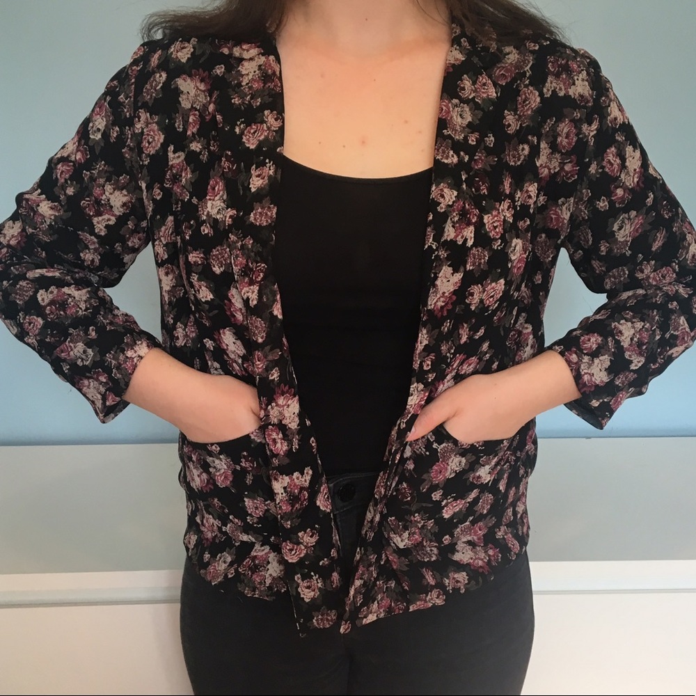 Floral chiffon blazer