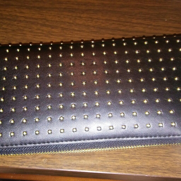 Wallet - Picture 2 of 3