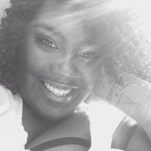 Meet your Posher, Alma