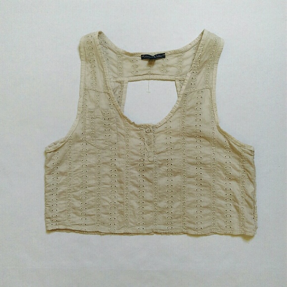 American Eagle Crop Top - Picture 2 of 4