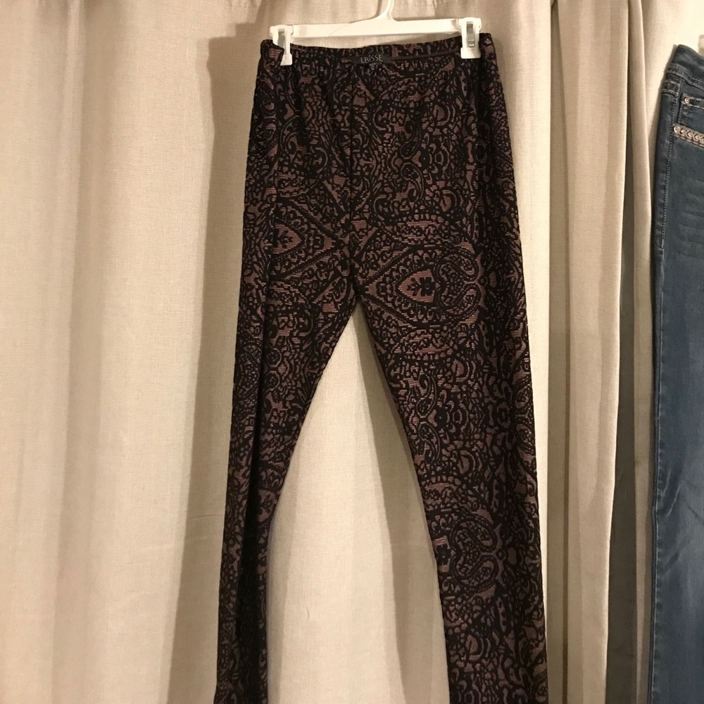 BLACK GOLD THREADED LEGGINGS NWOT