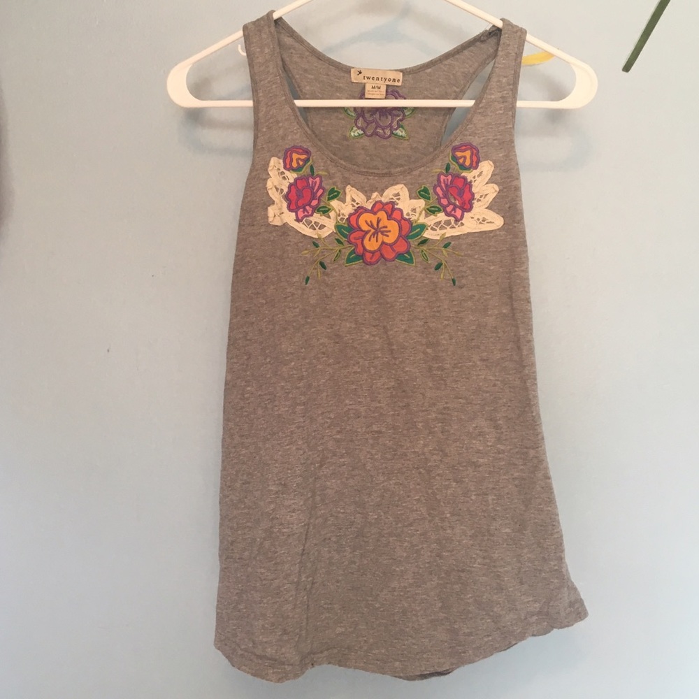 Gray floral tank