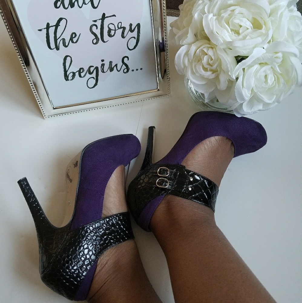 Stiletto Bamboo purple microfiber size8 1/2