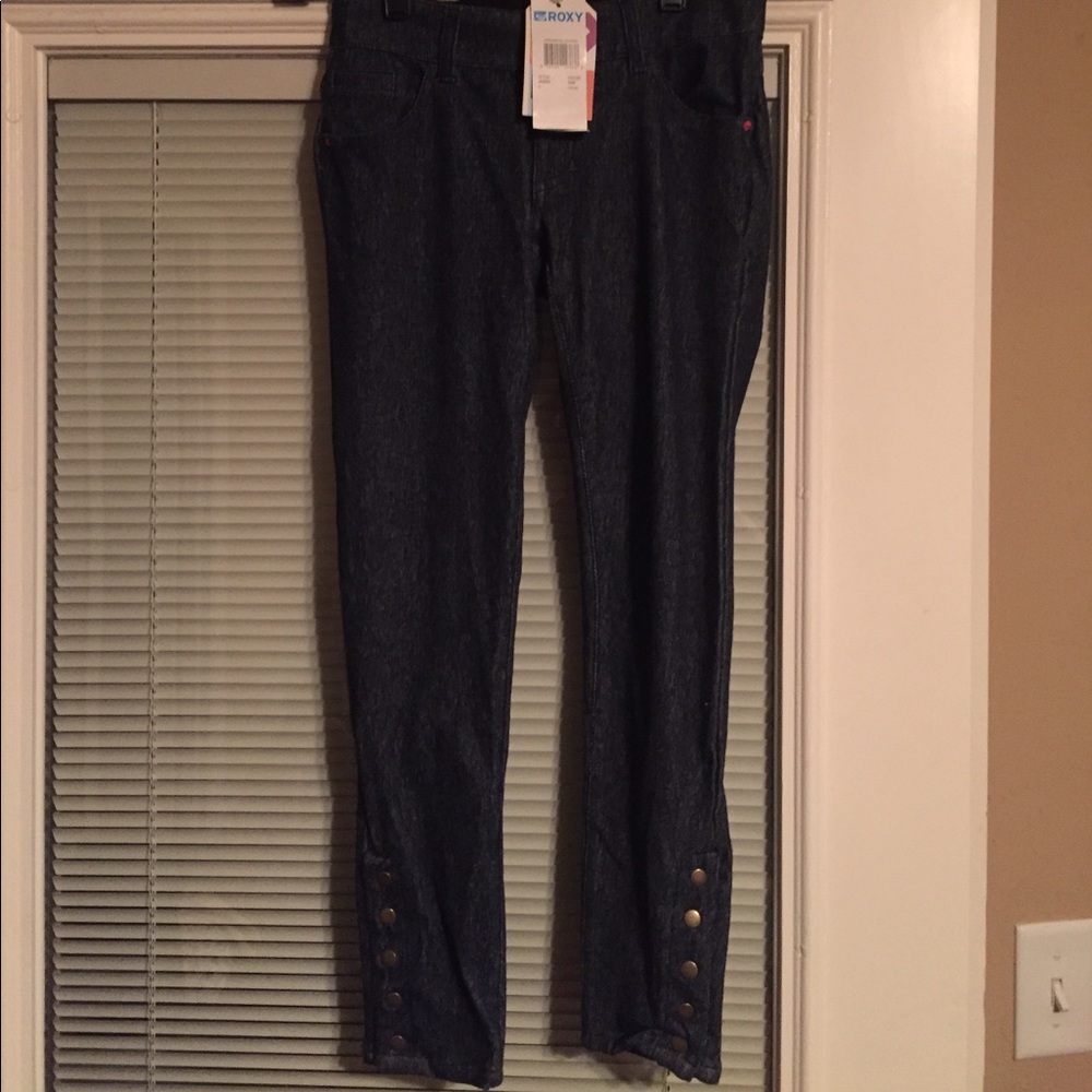 Roxy Jean - Picture 1 of 4