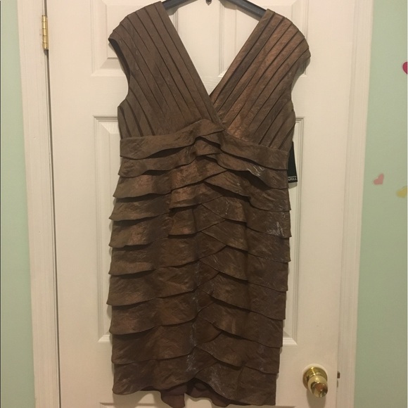 Adrianna Papell Tiered V-neck dress in bronze. - Picture 2 of 4