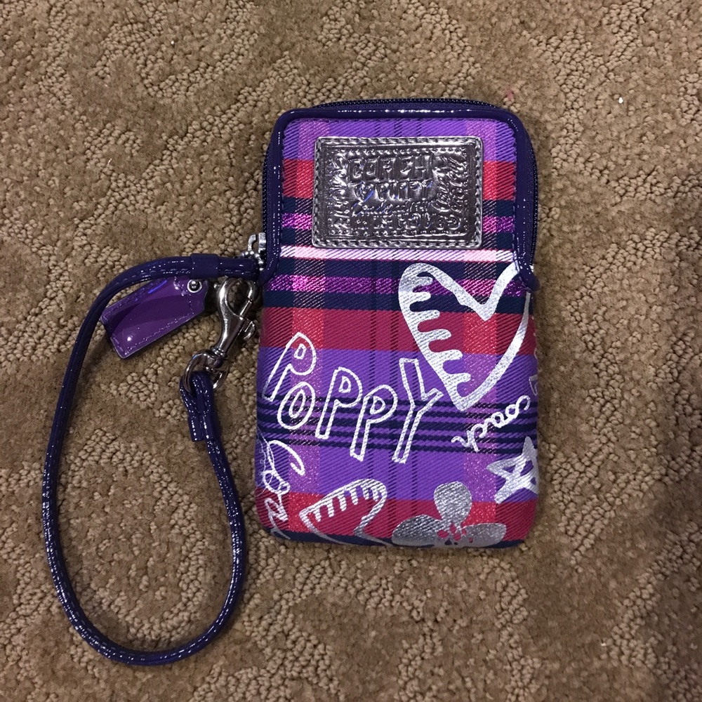 Coach POPPY phone case/ wristlet NEVER USED