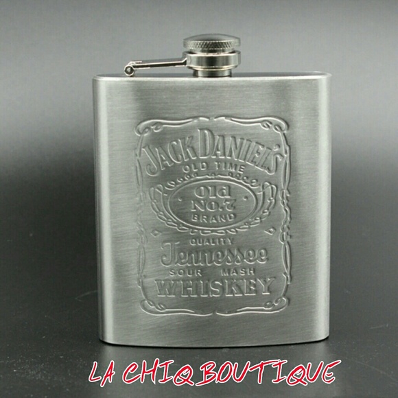 Other - 🎊💕HP 7/31/17🎉💕Jack Daniels Hip Flask