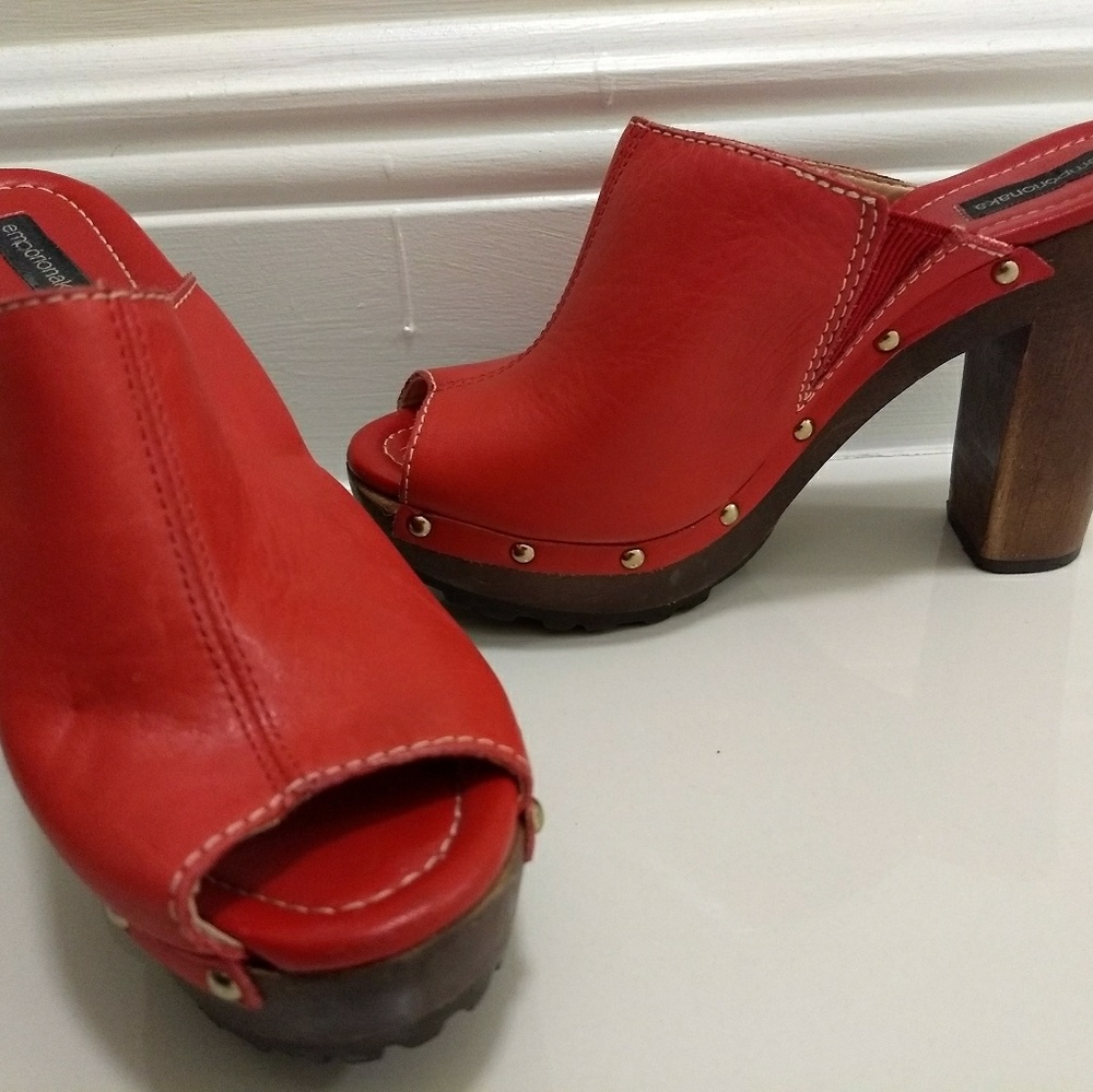 Sandals like new!
