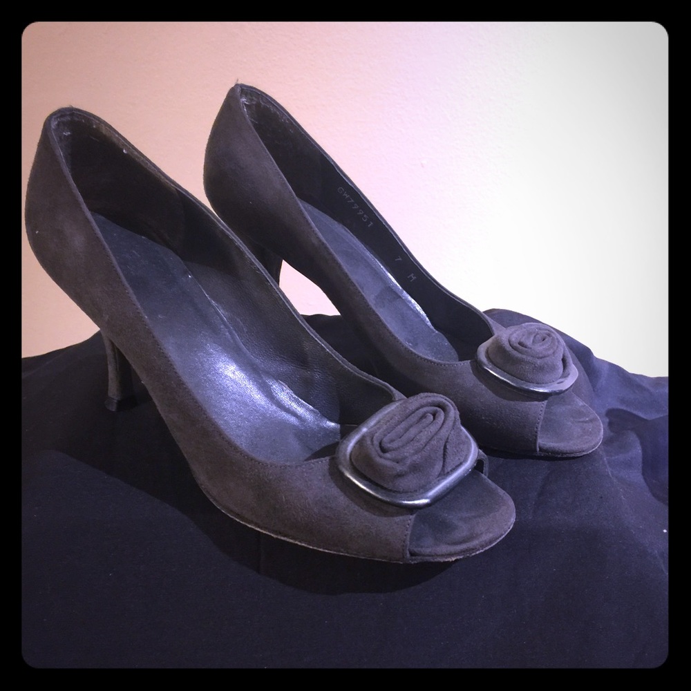 Stuart Weitzman Gray Peep Toe Heels