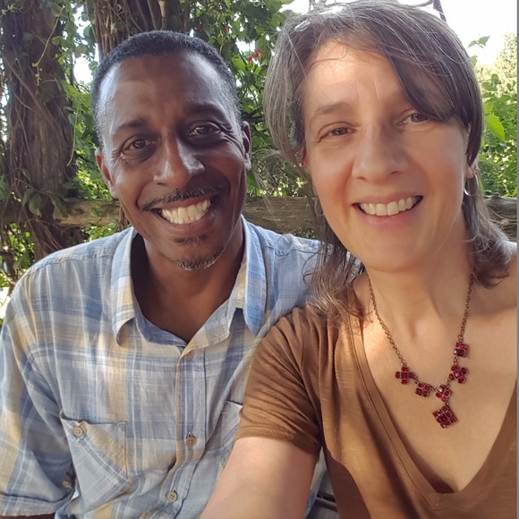 Meet your Posher, Mara - Picture 2 of 2