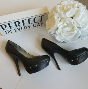 Stiletto Bakers H by Halston black color leather 8