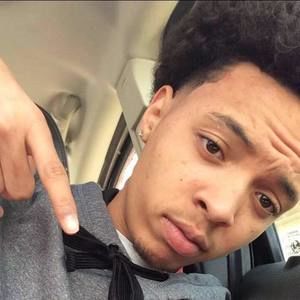 Meet your Posher, Justin