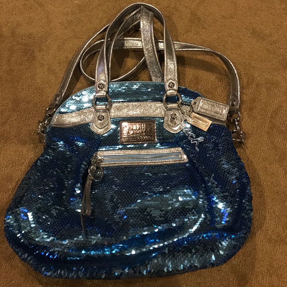 Coach cross body purse LIMITED EDITION NEVER USED