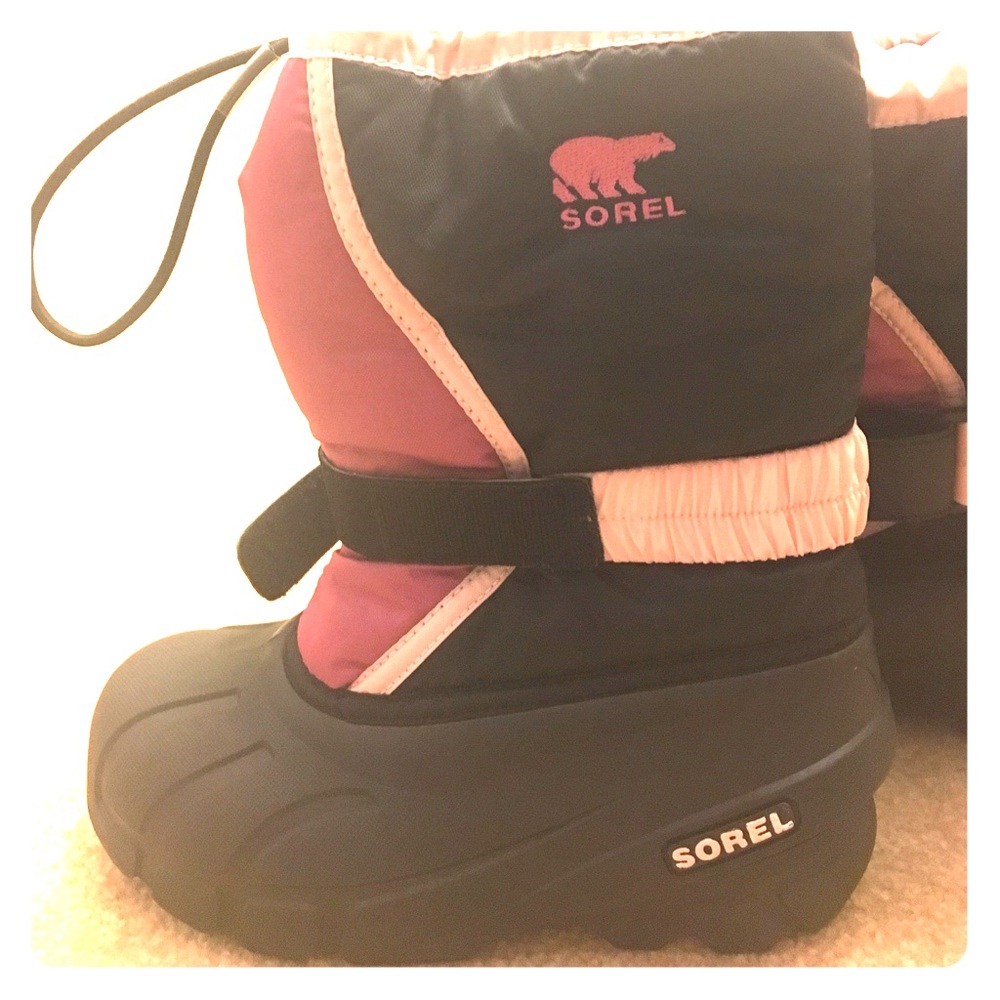 Sorel snow boots girls size 13