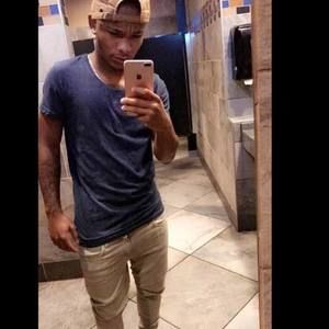 Meet your Posher, Kenneth