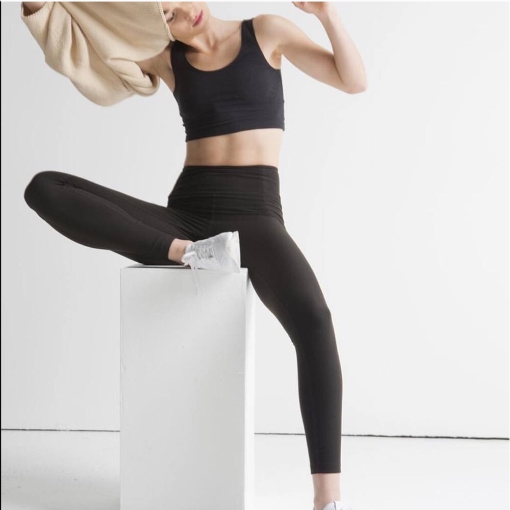 NWOT Girlfriend Collective Core Legging