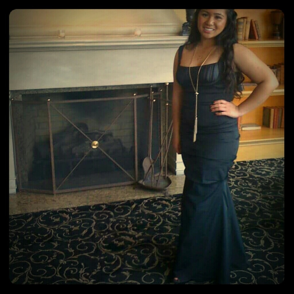 Beautiful Black fitted evening dress