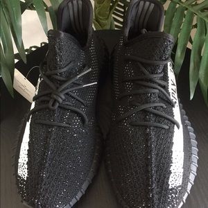 yeezy boost 350 v2 oreo