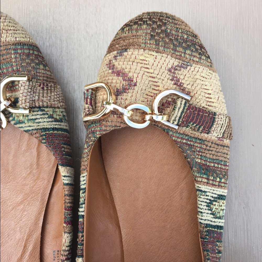 Patterned Flats - Picture 3 of 3