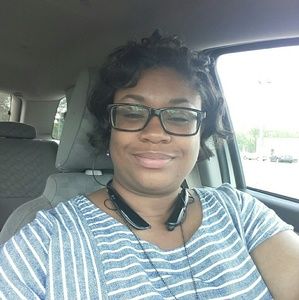 Meet your Posher, Lecresha