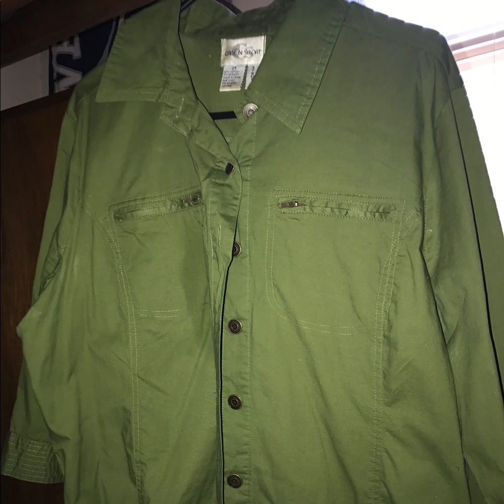 olive green jacket, 2x