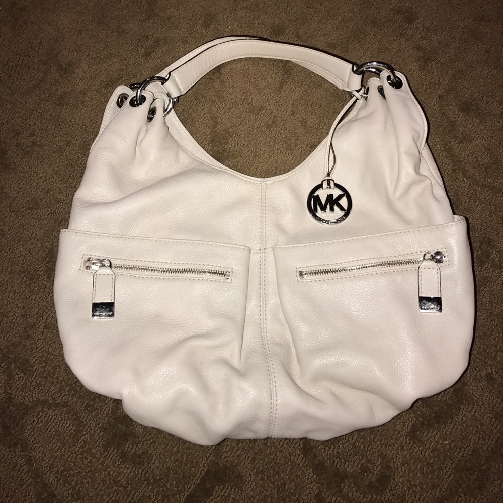 Michael Kors purse GREAT CONDITION