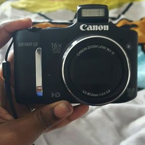Summer Vacation Camera! (Canon Powershot SX160)