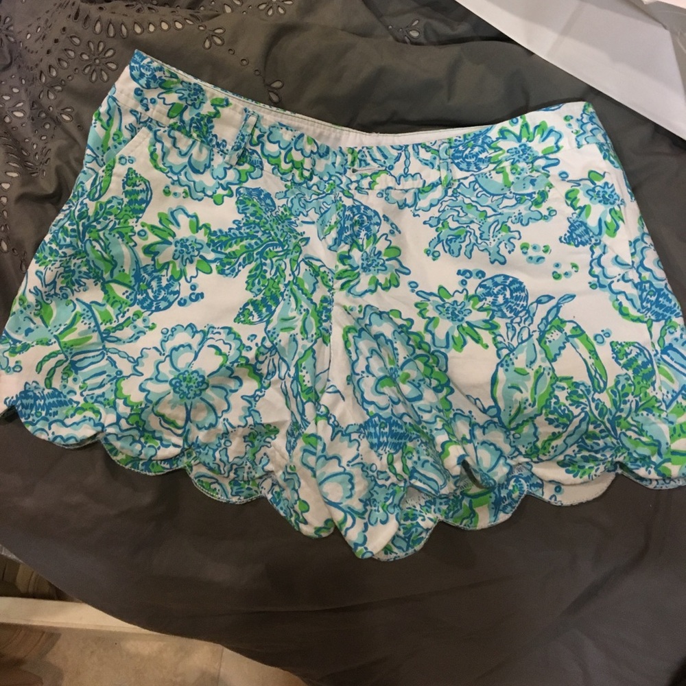 Lilly Pulitzer buttercup shorts
