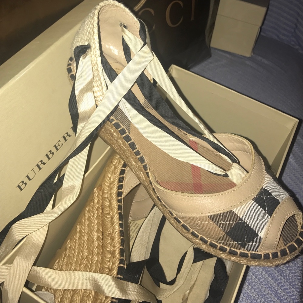 Burberry wedges size 39/ 8.5 in US size