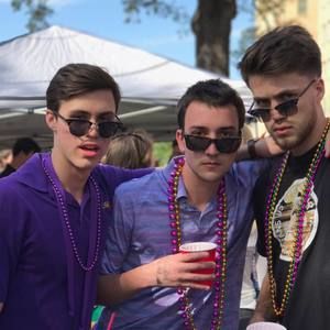 Meet your Posher, Cameron