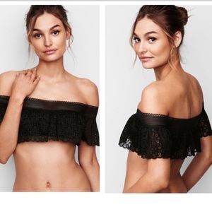 LACE OFF THE SHOULDER BRALETTE