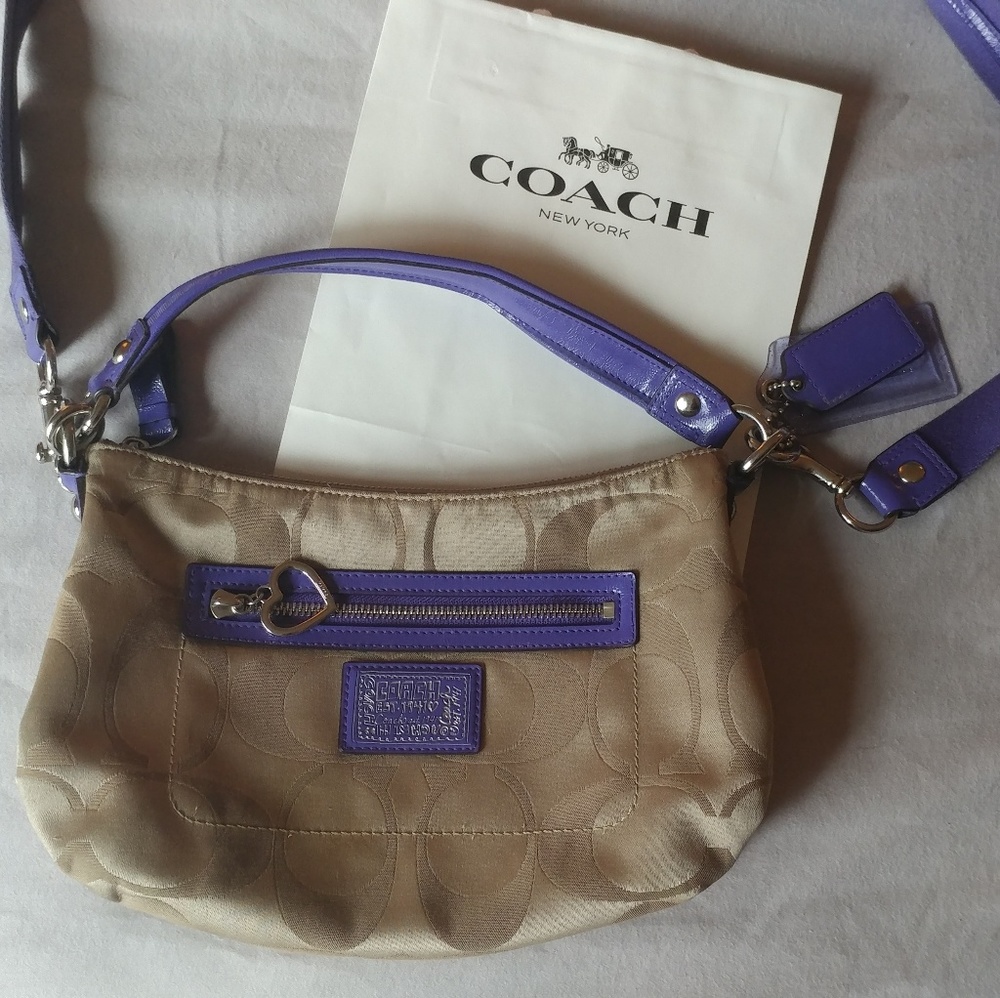 Authentic Coach Poppy crossbody purse