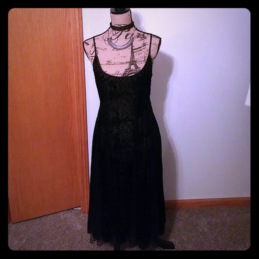 Goregous Black Velvet and Netted Dress