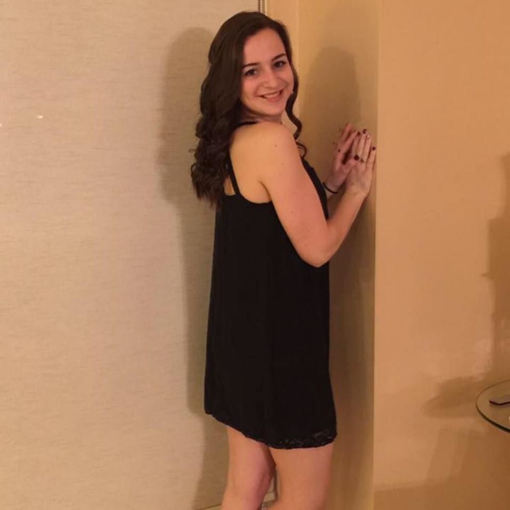 Meet your Posher, Taylor