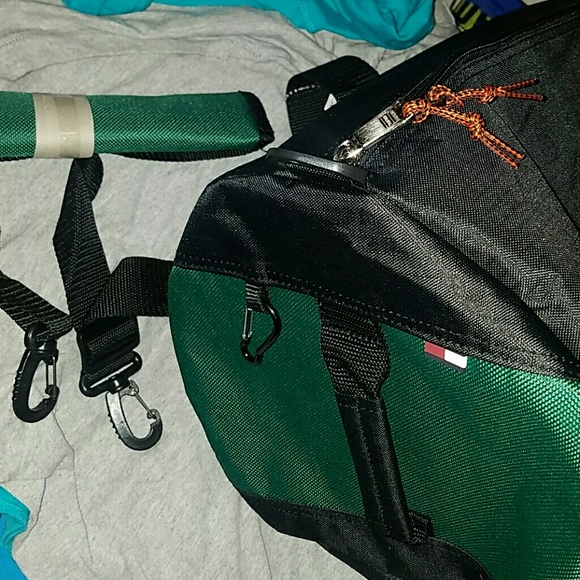 Duffle bag - Picture 2 of 4