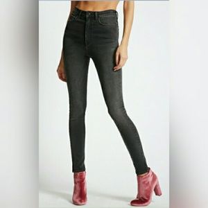 Forever 21 Dark Wash  Skinny Jeans
