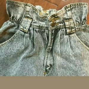 Unique Vintage High Waisted Ruffled Mom Jeans