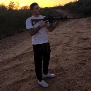 Meet your Posher, Blake