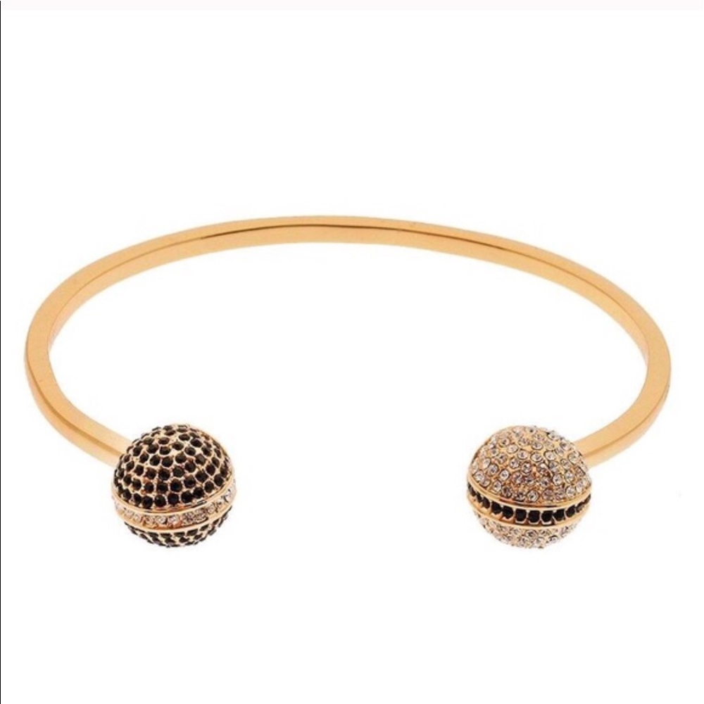 Beautiful bracelet 😍🌺💕🌷