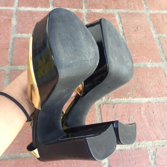 NEW Jeffrey Campbell #ORIANA Platform Sandal - Picture 2 of 5