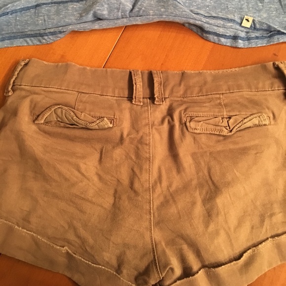 Abercrombie and fitch chino shorts - Picture 2 of 3