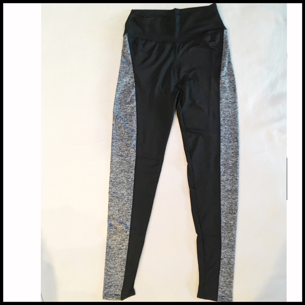 Workout Legging - Picture 2 of 5