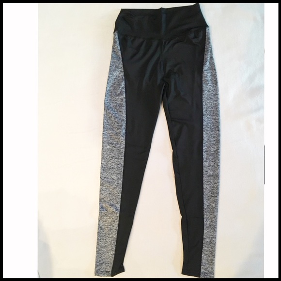 Workout Legging - Picture 2 of 5