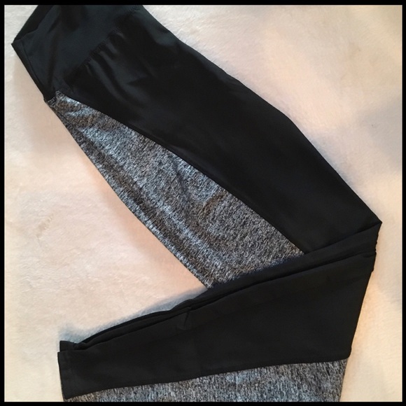Workout Legging - Picture 4 of 5