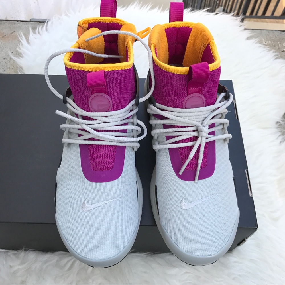 NIKE MENS AUTHENTIC AIR PRESTO SZ 8 ,9 new - Picture 2 of 7