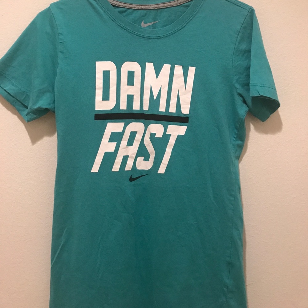 Nike t shirt