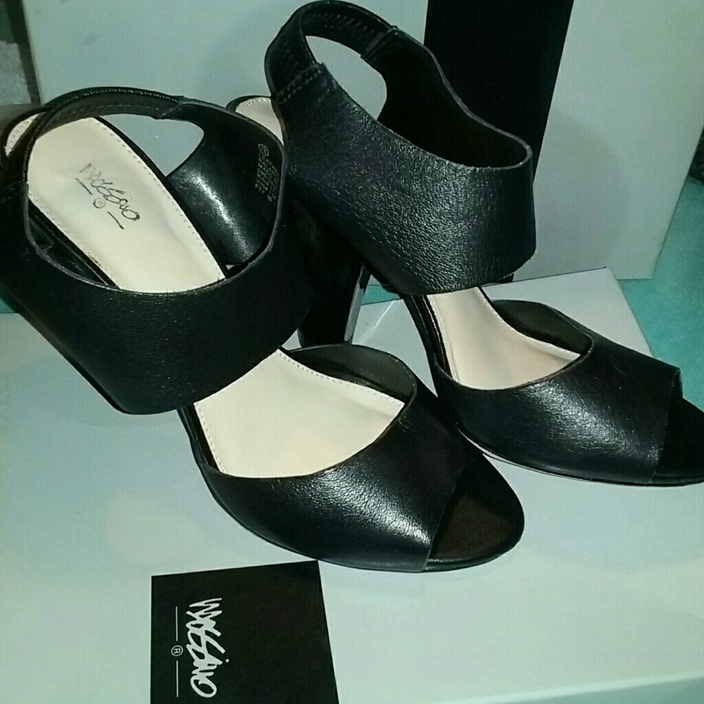 Mossimo  black open strap heels