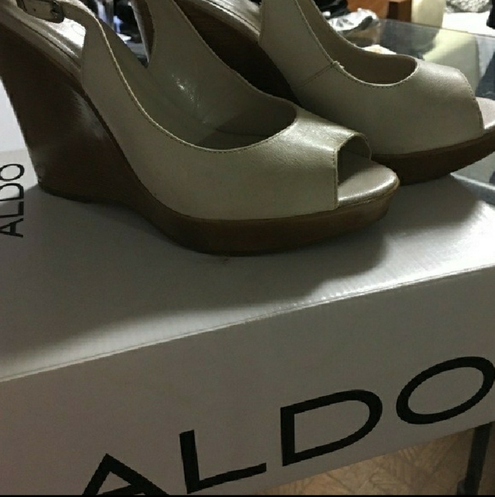Aldo summer wedge👠heels!