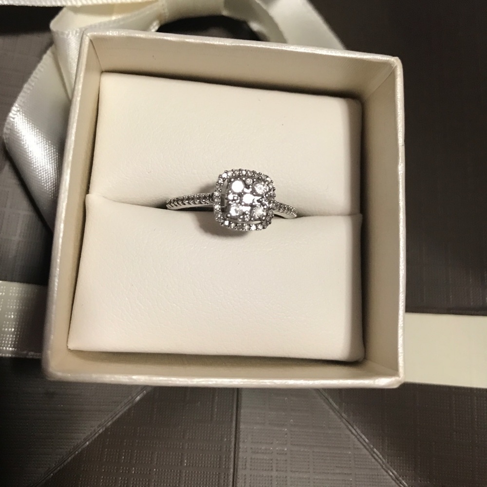 3/8ctw Diamond Ring